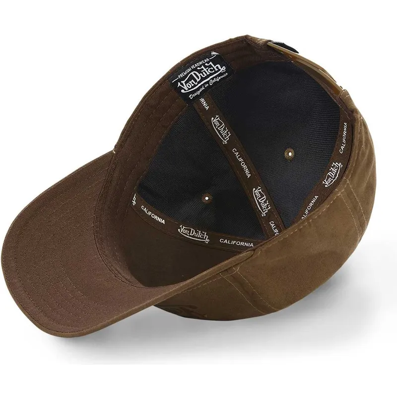 dunkelbraune-gebogene-snapback-kappe-suedine3-von-von-dutch