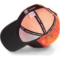 schwarze-und-orangefarbene-trucker-kappe-scooby-doo-heehee-hee-von-capslab