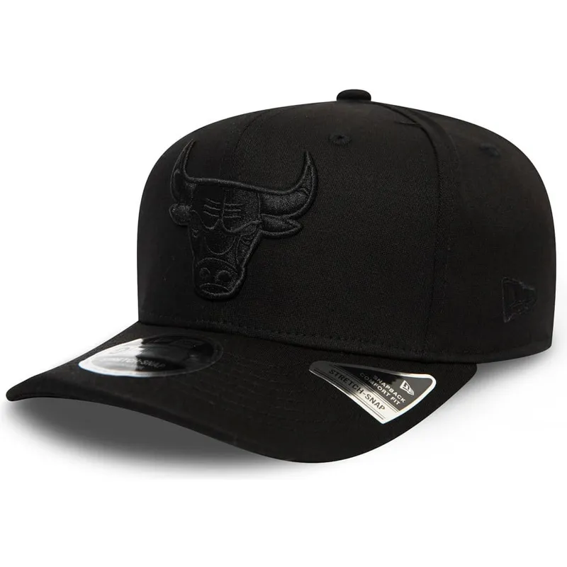 schwarze-gebogene-snapback-kappe-mit-schwarzem-logo-9fifty-tonal-stretch-snap-der-chicago-bulls-nba-von-new-era