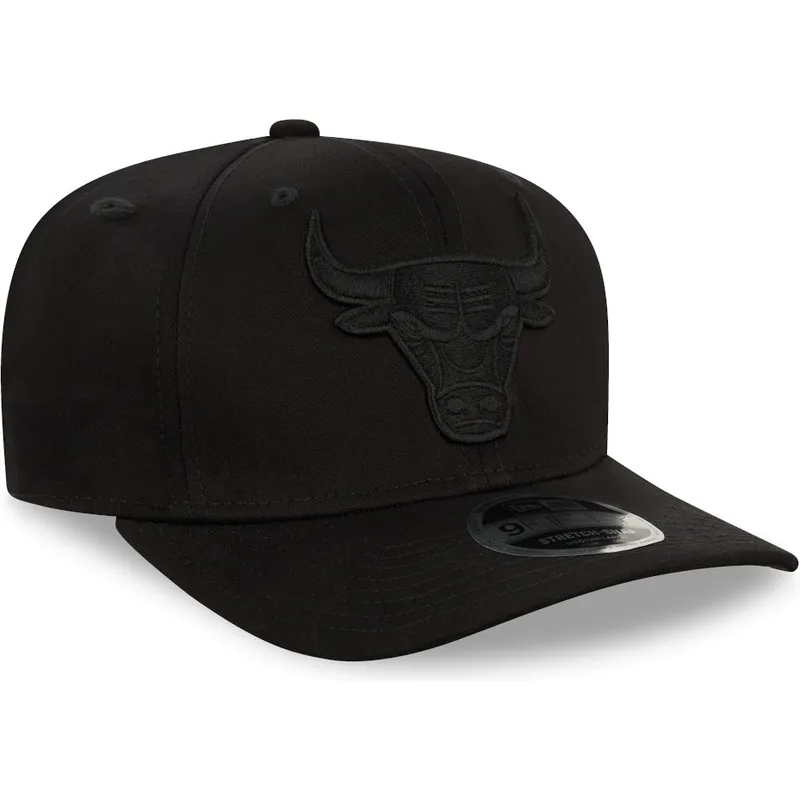 schwarze-gebogene-snapback-kappe-mit-schwarzem-logo-9fifty-tonal-stretch-snap-der-chicago-bulls-nba-von-new-era