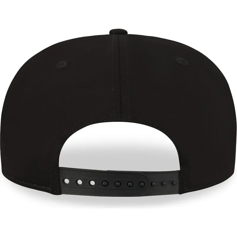 schwarze-gebogene-snapback-kappe-mit-schwarzem-logo-9fifty-tonal-stretch-snap-der-chicago-bulls-nba-von-new-era