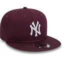 new-era-flat-brim-9fifty-essential-new-york-yankees-mlb-maroon-snapback-cap