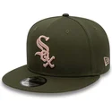 mutzen-flach-grun-snapback-rosa-9fifty-side-patch-der-chicago-white-sox-mlb-von-new-era