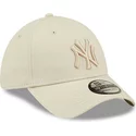 casquette-courbee-beige-ajustee-avec-logo-beige-39thirty-league-essential-new-york-yankees-mlb-new-era