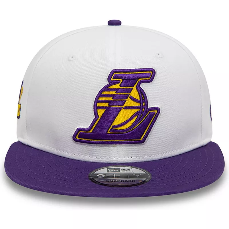 casquette-plate-blanche-et-violette-snapback-9fifty-crown-patches-champions-los-angeles-lakers-nba-new-era