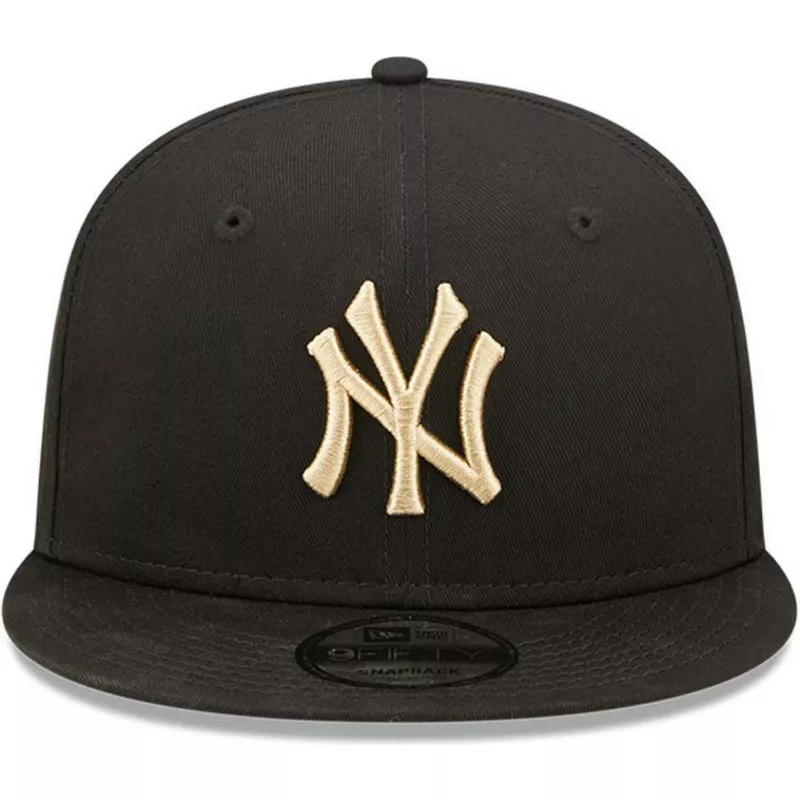casquette-plate-noire-snapback-avec-logo-beige-9fifty-league-essential-new-york-yankees-mlb-new-era