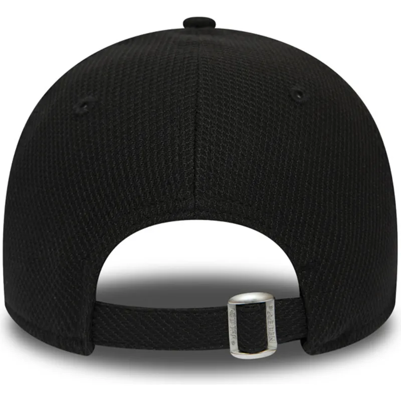 schwarze-verstellbare-curved-cap-mit-schwarzem-logo-9forty-diamond-era-der-new-york-yankees-mlb-von-new-era schwarze-verstellbare-curved-cap-mit-schwarzem-logo-9forty-diamond-era-der-new-york-yankees-mlb-von-new-era