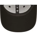 schwarze-gebogene-verstellbare-damenkappe-9forty-monogram-der-new-york-yankees-mlb-von-new-era