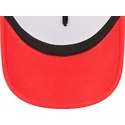 weisse-schwarze-und-rote-trucker-kappe-a-frame-team-colour-der-chicago-bulls-nba-von-new-era