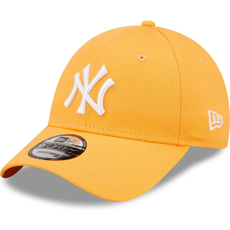 mutzen-gebogen-orange-verstellbares-band-claro-9forty-league-essential-der-new-york-yankees-mlb-von-new-era