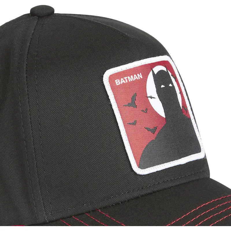 schwarze-gebogene-snapback-kappe-batman-casx-kni1-dc-comics-von-capslab