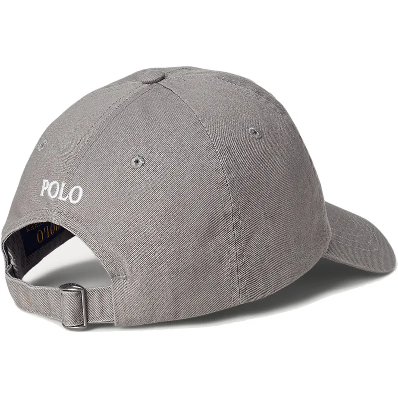 graue-verstellbare-curved-cap-mit-weissem-logo-cotton-chino-classic-sport-von-polo-ralph-lauren graue-verstellbare-curved-cap-mit-weissem-logo-cotton-chino-classic-sport-von-polo-ralph-lauren