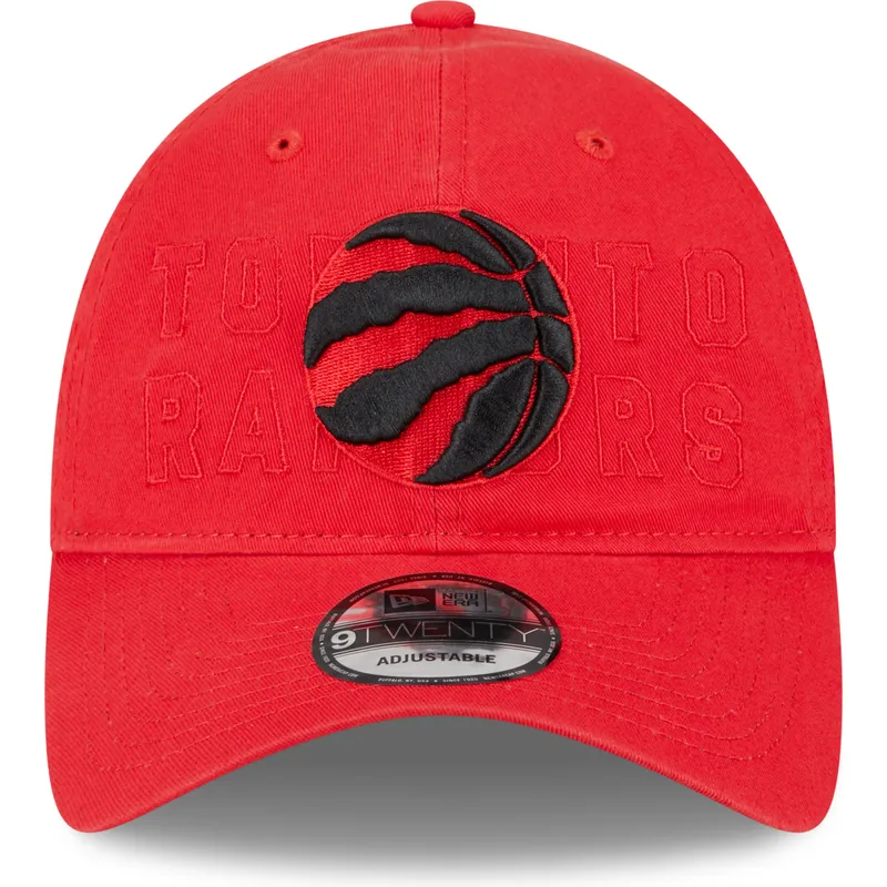 rote-verstellbare-gebogene-kappe-9twenty-draft-edition-2023-der-toronto-raptors-nba-von-new-era rote-verstellbare-gebogene-kappe-9twenty-draft-edition-2023-der-toronto-raptors-nba-von-new-era