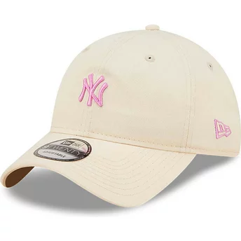 New Era Curved Brim Pink Logo 9TWENTY Mini Logo New York Yankees MLB Light Pink Adjustable Cap