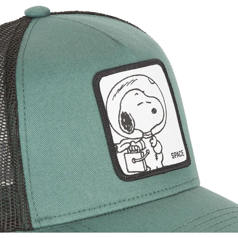 mutzen-gebogen-grun-snapback-snoopy-erdnusse-von-capslab