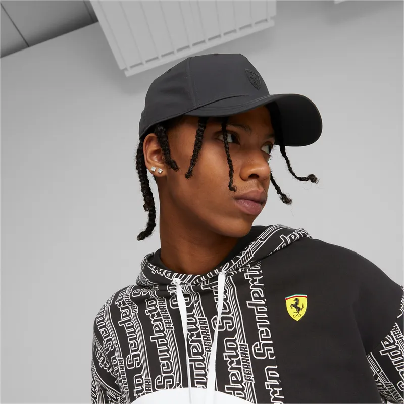 mutzen-gebogen-schwarz-verstellbares-band-sptwr-style-der-ferrari-formula-1-von-puma