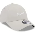 mutzen-gebogen-beige-verstellbares-band-9forty-seasonal-der-vespa-piaggio-von-new-era