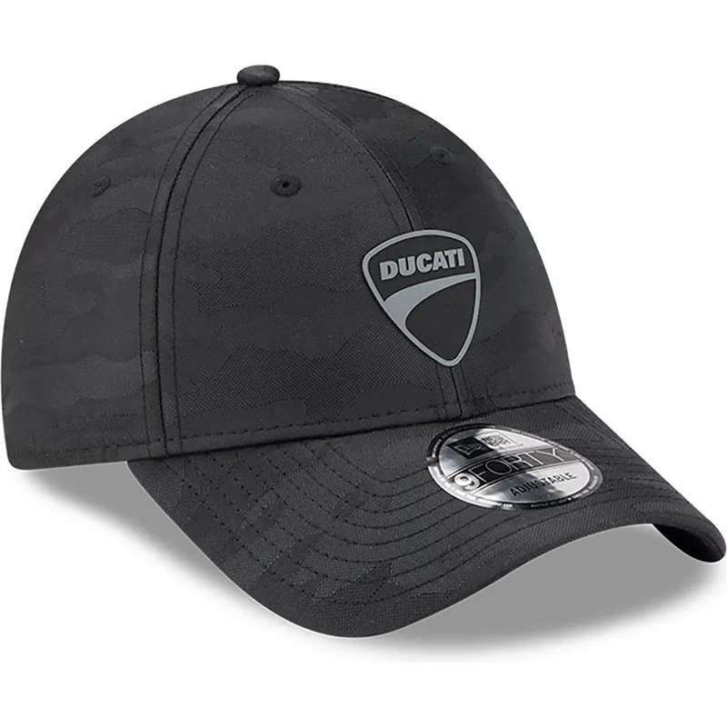 gebogene-kappe-schwarzes-camouflage-verstellbar-9forty-von-ducati-motor-motogp-von-new-era