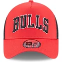 mutzen-gebogen-rot-snapback-a-frame-team-script-der-chicago-bulls-nba-von-new-era