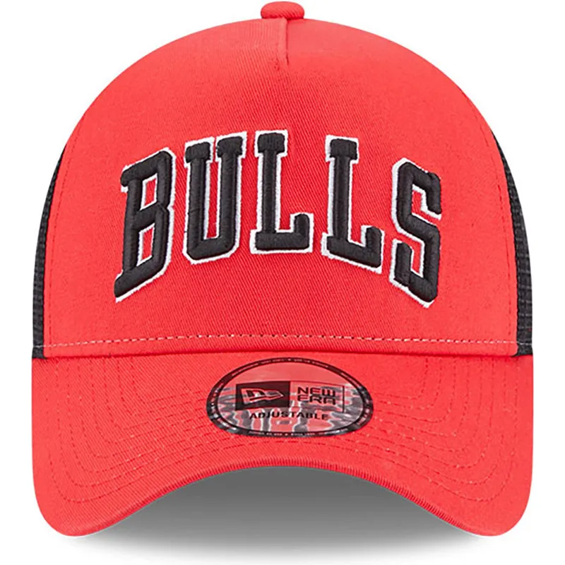 mutzen-gebogen-rot-snapback-a-frame-team-script-der-chicago-bulls-nba-von-new-era