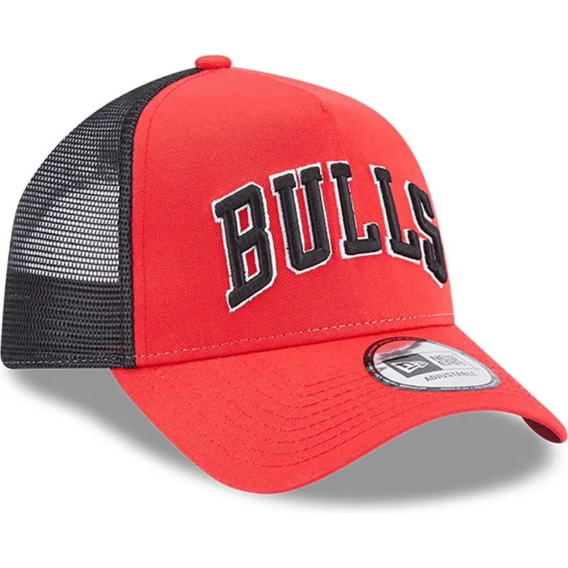 mutzen-gebogen-rot-snapback-a-frame-team-script-der-chicago-bulls-nba-von-new-era