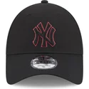 mutzen-gebogen-schwarz-verstellbares-band-9forty-team-outline-der-new-york-yankees-mlb-von-new-era