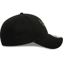 mutzen-gebogen-schwarz-verstellbares-band-9forty-metallic-badge-der-chicago-bulls-nba-von-new-era