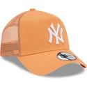 mutzen-gebogen-orange-snapback-a-frame-league-essential-der-new-york-yankees-mlb-von-new-era