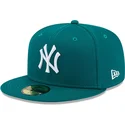 mutzen-flach-grun-angepasst-59fifty-league-essential-der-new-york-yankees-mlb-von-new-era