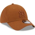 mutzen-gebogen-braun-angepasst-39thirty-league-essential-der-new-york-yankees-mlb-von-new-era