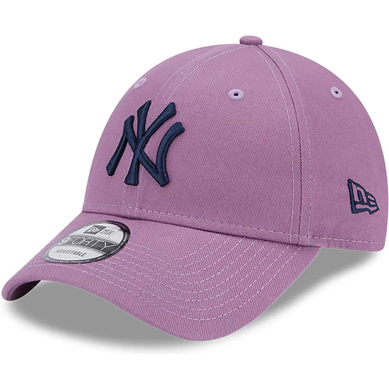 mutzen-gebogen-violett-verstellbares-band-9forty-league-essential-der-new-york-yankees-mlb-von-new-era