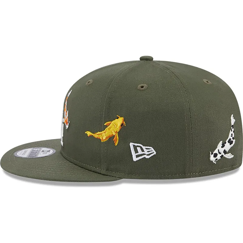 mutzen-flach-grun-snapback-9fifty-koi-fish-der-los-angeles-dodgers-mlb-von-new-era