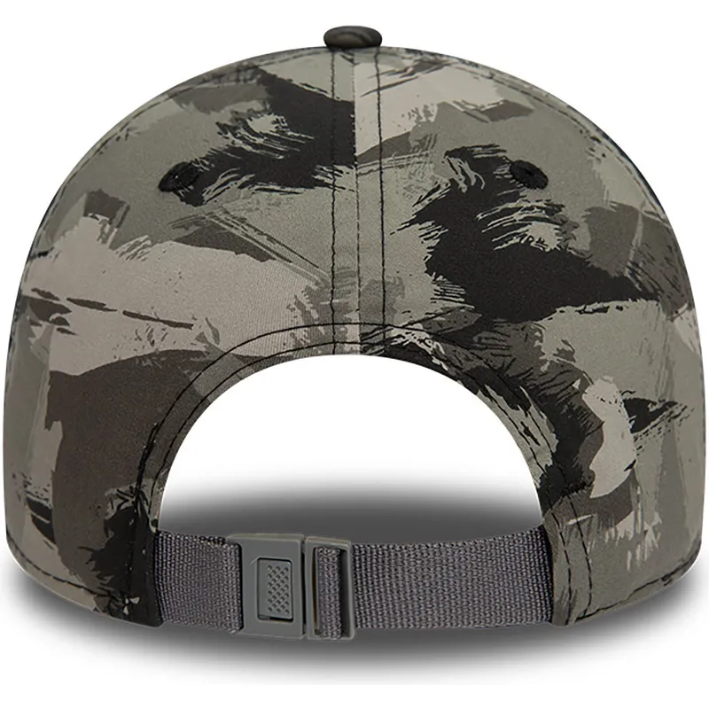 mutzen-gebogen-tarnung-verstellbares-band-9forty-all-over-print-painted-der-new-york-yankees-mlb-von-new-era