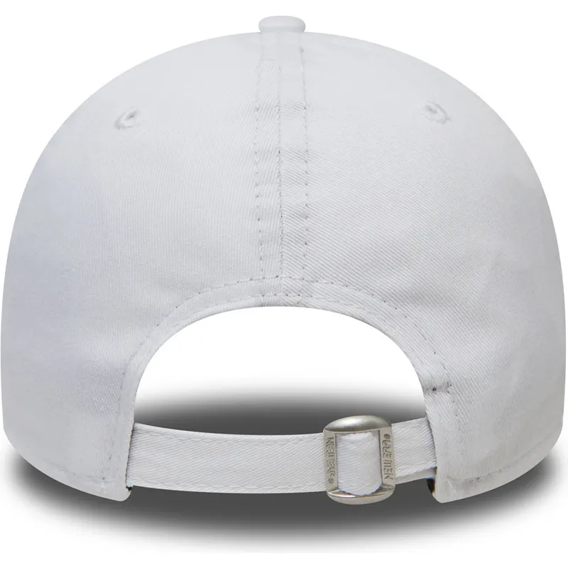 weisse-verstellbare-curved-cap-9forty-basic-flag-von-new-era weisse-verstellbare-curved-cap-9forty-basic-flag-von-new-era