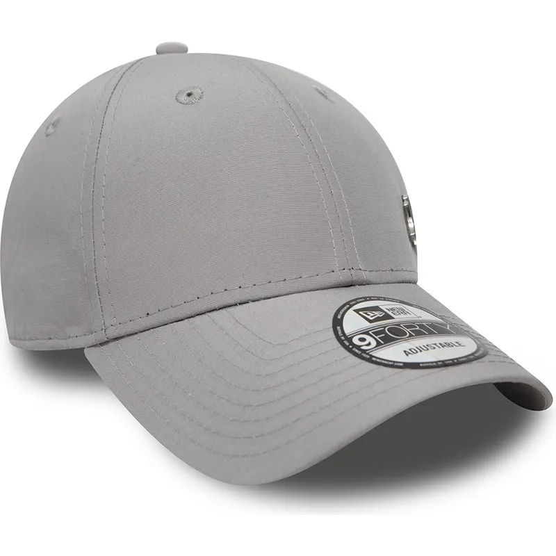 graue-verstellbare-curved-cap-9forty-flawless-logo-der-new-york-yankees-mlb-von-new-era graue-verstellbare-curved-cap-9forty-flawless-logo-der-new-york-yankees-mlb-von-new-era