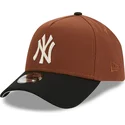 mutzen-gebogen-braun-snapback-9forty-a-frame-harvest-der-new-york-yankees-mlb-von-new-era