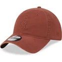 mutzen-gebogen-braun-verstellbares-band-9twenty-mini-der-new-york-yankees-mlb-von-new-era