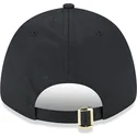 mutzen-gebogen-schwarz-verstellbares-band-9forty-pin-der-chicago-bulls-nba-von-new-era