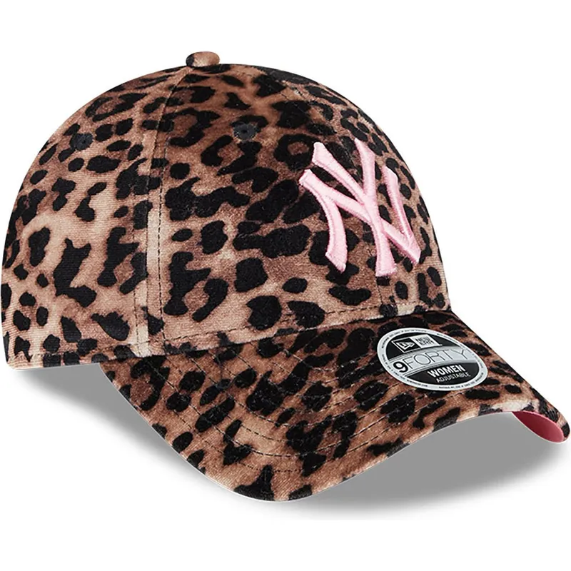 mutzen-gebogen-leopard-verstellbares-band-rosa-9forty-velour-der-new-york-yankees-mlb-von-new-era