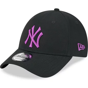 Casquette courbée noire ajustable avec logo violet 9FORTY League Essential New York Yankees MLB New Era