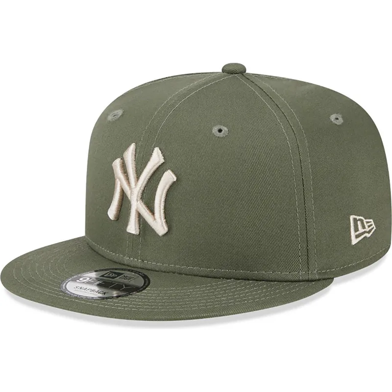 mutzen-flach-grun-snapback-9fifty-league-essential-der-new-york-yankees-mlb-von-new-era