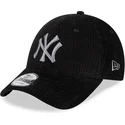 mutzen-gebogen-schwarz-verstellbares-band-9forty-wide-cord-der-new-york-yankees-mlb-von-new-era