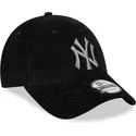 mutzen-gebogen-schwarz-verstellbares-band-9forty-wide-cord-der-new-york-yankees-mlb-von-new-era