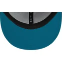 marineblaue-flache-snapback-kappe-mit-marineblauen-logo-9fifty-side-patch-script-der-new-york-yankees-mlb-von-new-era