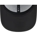 schwarze-verstellbare-curved-cap-mit-schwarzem-logo-9forty-repreve-outline-der-new-york-yankees-mlb-von-new-era