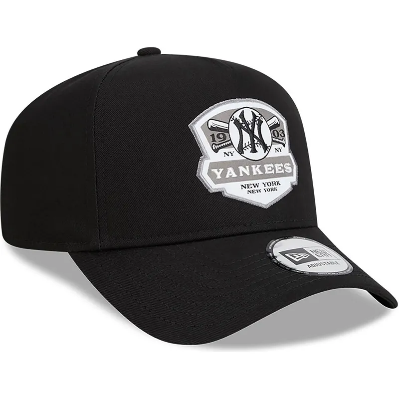 mutzen-gebogen-schwarz-snapback-a-frame-patch-der-new-york-yankees-mlb-von-new-era