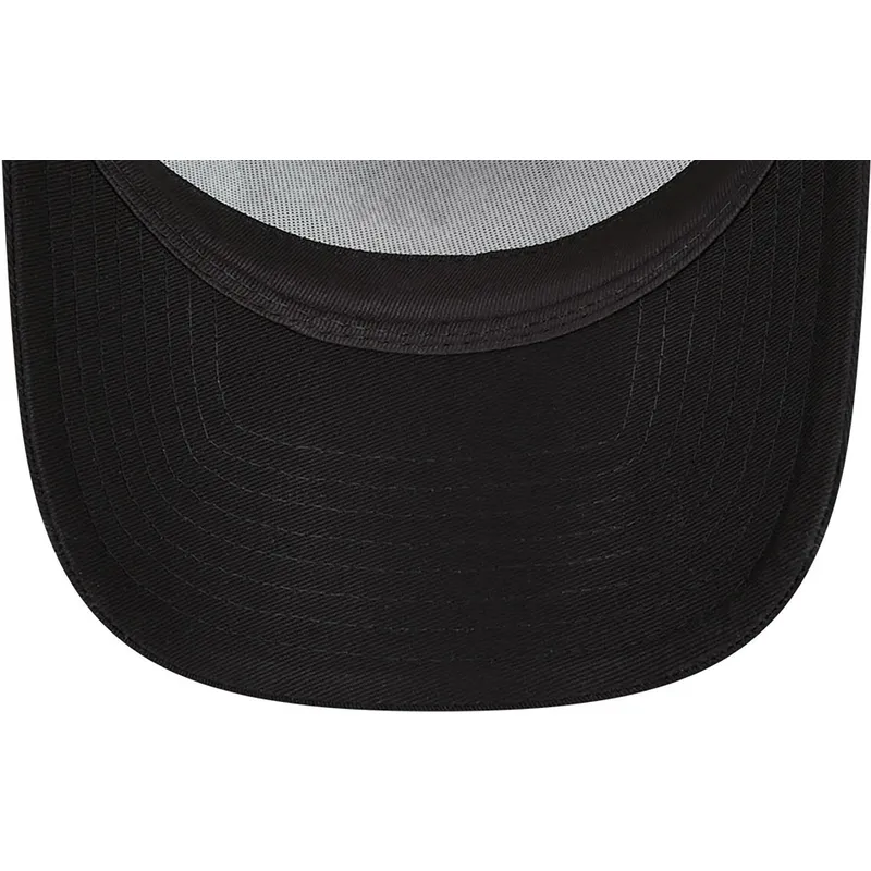mutzen-gebogen-schwarz-snapback-a-frame-patch-der-new-york-yankees-mlb-von-new-era