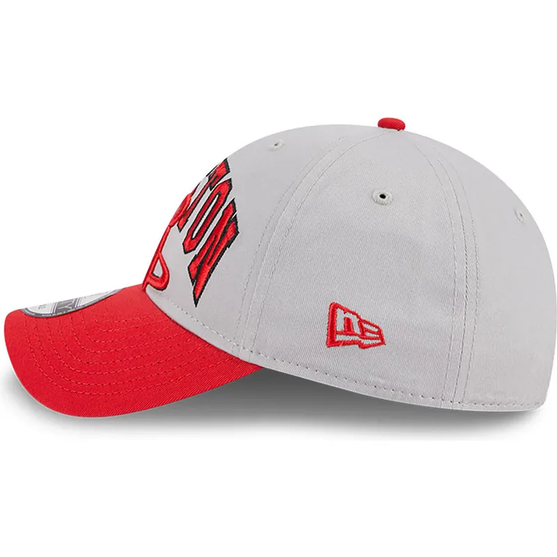 graue-und-rote-verstellbare-curved-cap-9twenty-tip-off-2023-der-houston-rockets-nba-von-new-era graue-und-rote-verstellbare-curved-cap-9twenty-tip-off-2023-der-houston-rockets-nba-von-new-era
