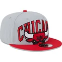 graue-und-rote-flatcap-snapback-9fifty-tip-off-2023-von-chicago-bulls-nba-von-new-era