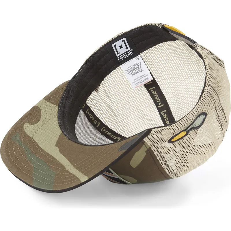 mutzen-flach-tarnung-snapback-bugs-bunny-looney-tunes-von-capslab